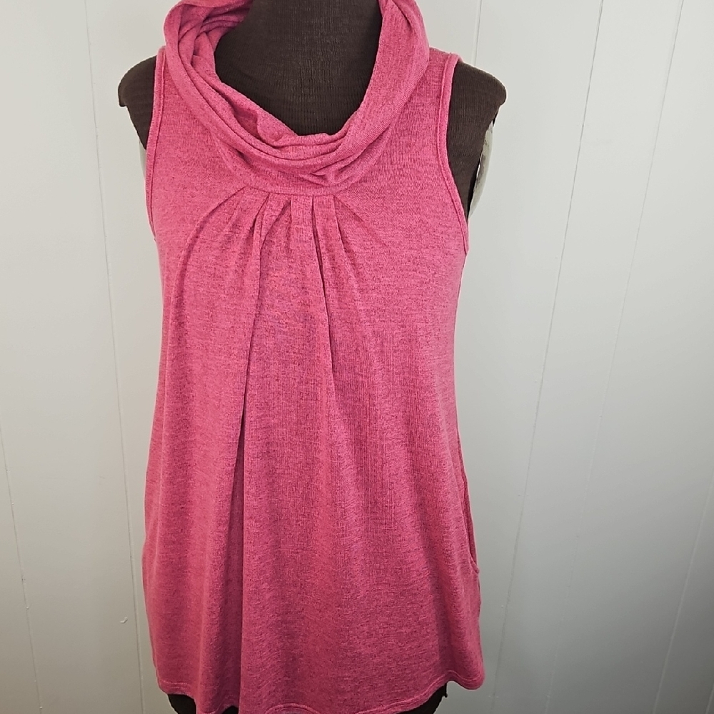 NWT Charlie Paige Hot Pink Sleeveless Cowl Neck Top With POCKETS size L